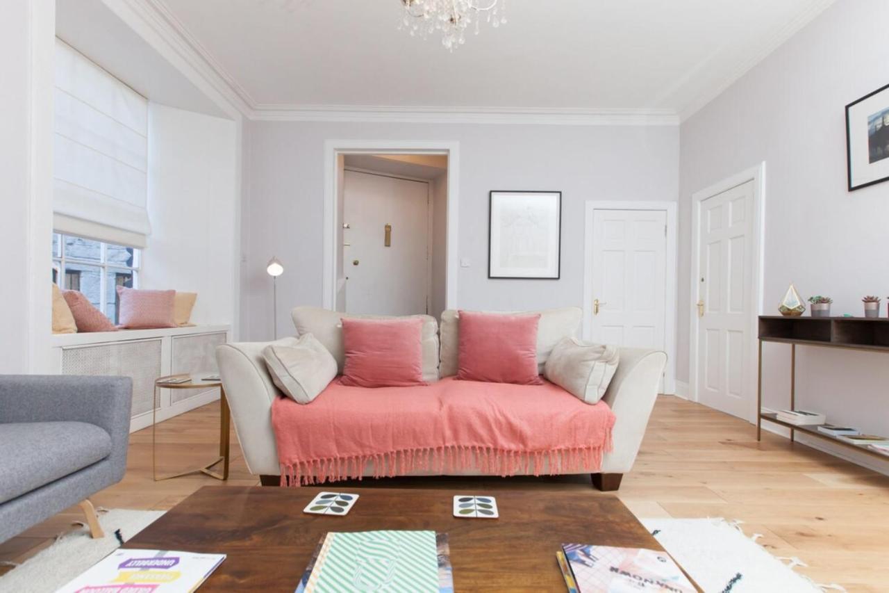 Beautifully Modernised New Town Home 에든버러 외부 사진